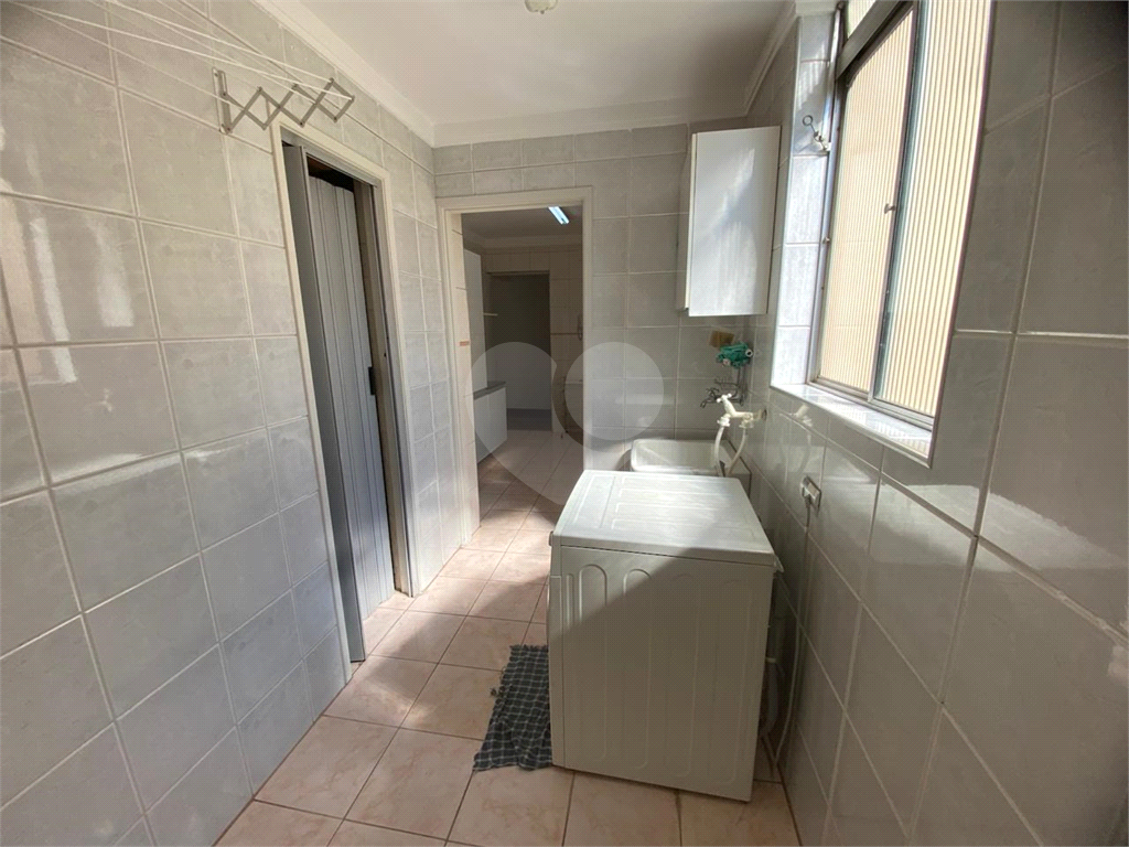 APARTAMENTO em HIGIENÓPOLIS