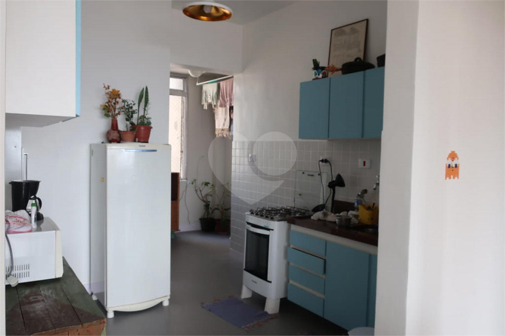 APARTAMENTO em HIGIENÓPOLIS