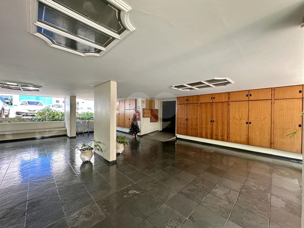 APARTAMENTO em HORTO