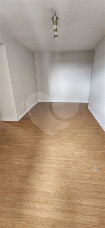 APARTAMENTO em HORTO