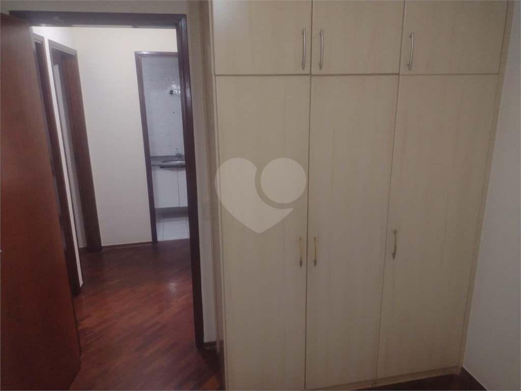 Apartamento à venda com 3 quartos, 83m² - Foto 29