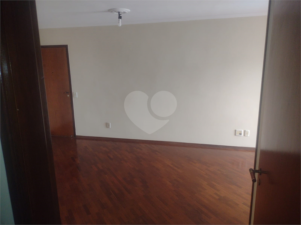 Apartamento à venda com 3 quartos, 83m² - Foto 30