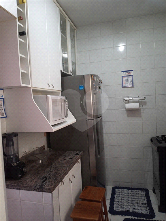 Apartamento à venda com 2 quartos, 78m² - Foto 35