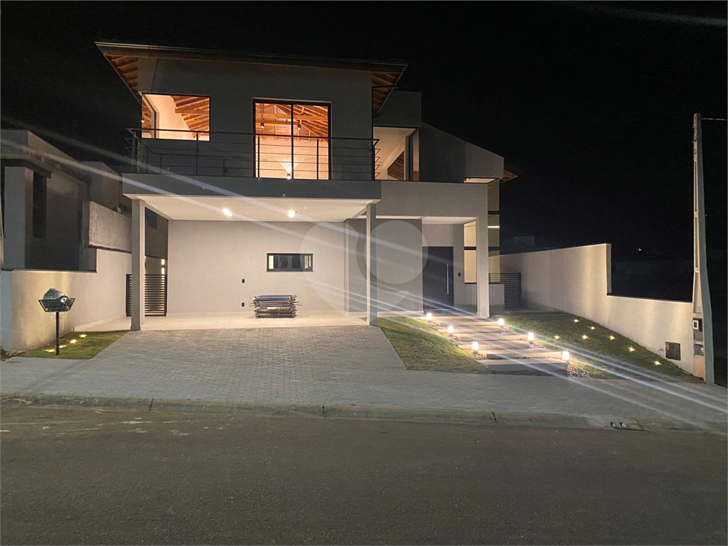 Casa de Condomínio à venda com 3 quartos, 289m² - Foto 10