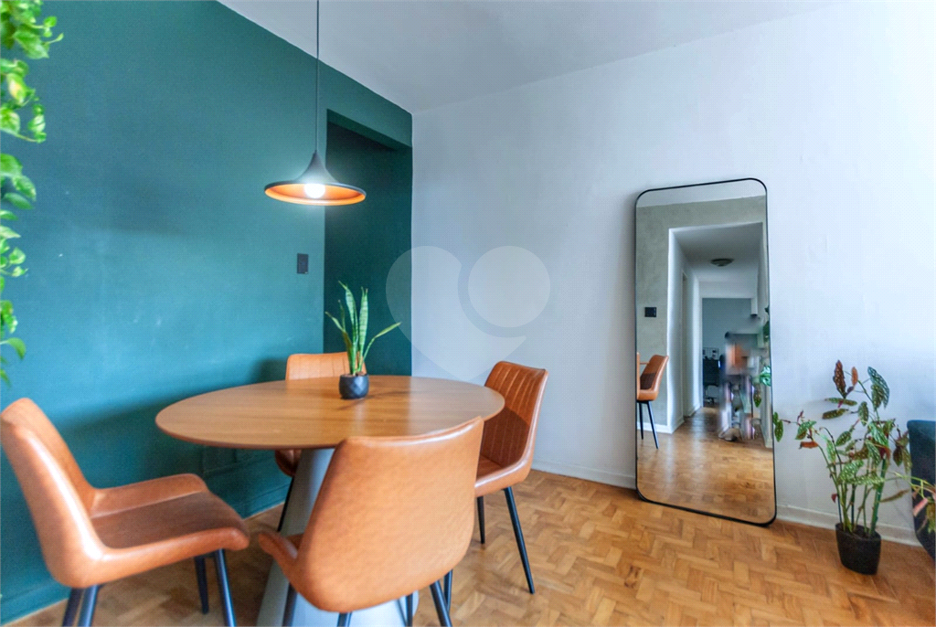 Apartamento á Venda  Bela Vista 