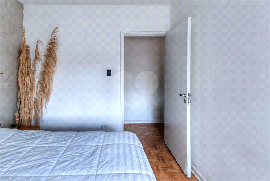 Apartamento á Venda  Bela Vista 