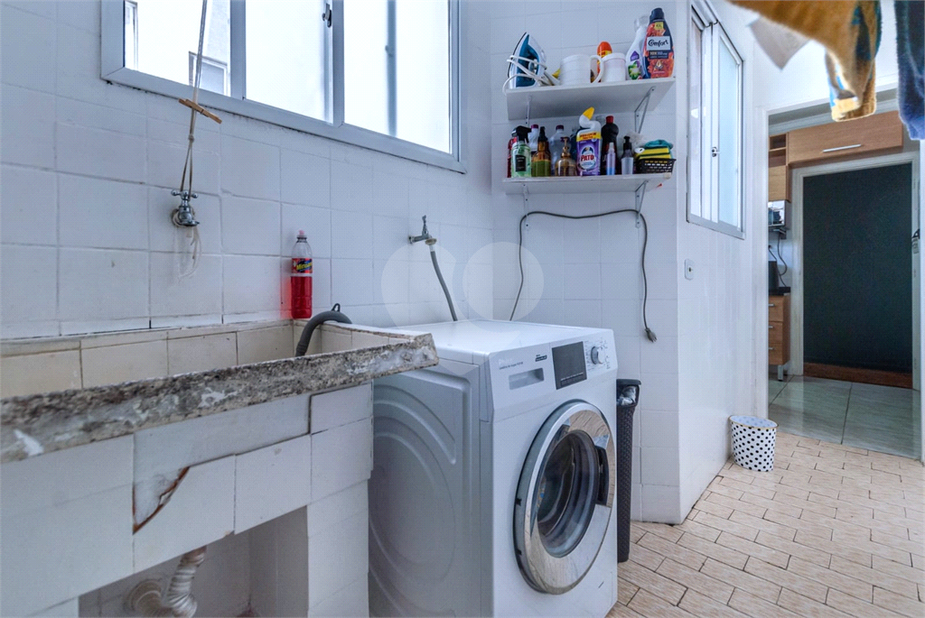 Apartamento á Venda  Bela Vista 