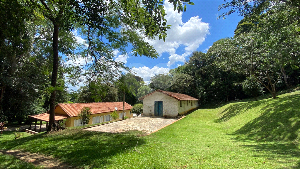 Fazenda à venda e aluguel com 5 quartos, 402m² - Foto 2