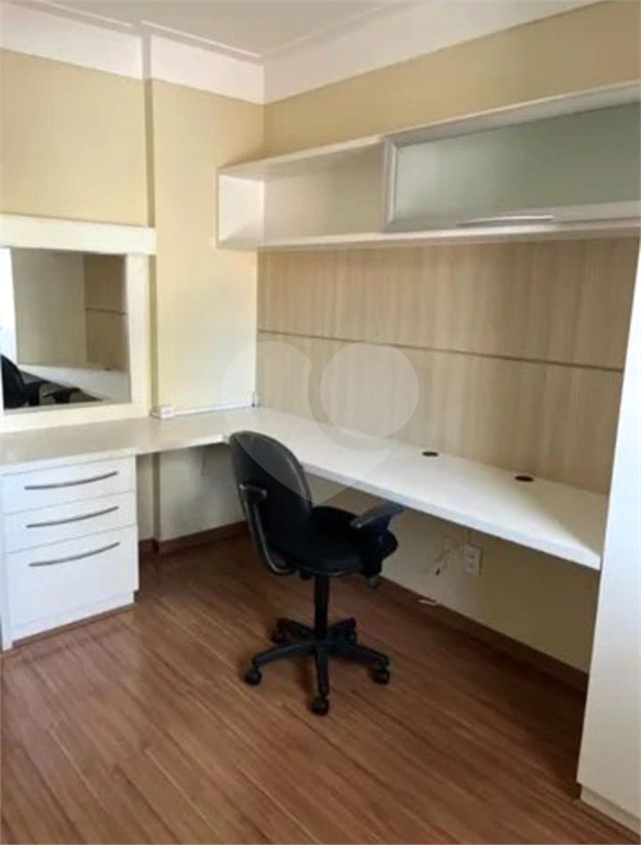 Apartamento à venda com 3 quartos, 90m² - Foto 11