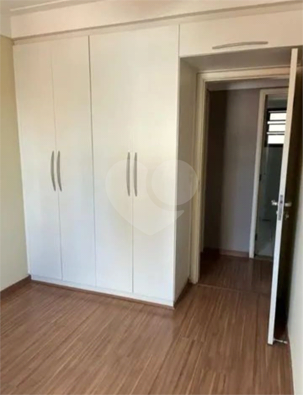 Apartamento à venda com 3 quartos, 90m² - Foto 15