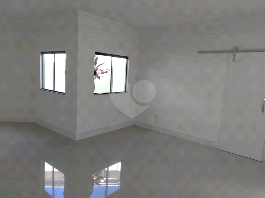 Sobrado à venda com 5 quartos, 360m² - Foto 13