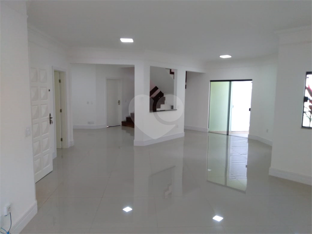 Sobrado à venda com 5 quartos, 360m² - Foto 9