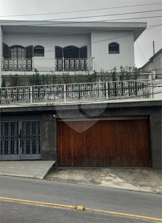 Casa a venda na Aveninda Leoncio de Magalhães