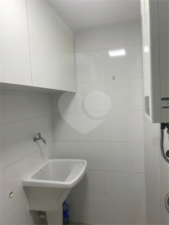 Apartamento para alugar com 2 quartos, 81m² - Foto 23