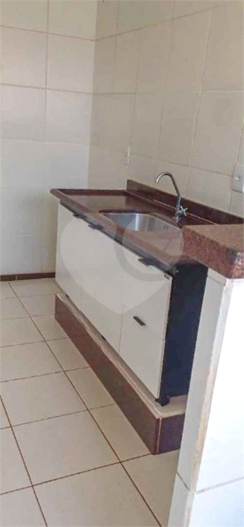 Apartamento à venda com 3 quartos, 65m² - Foto 3