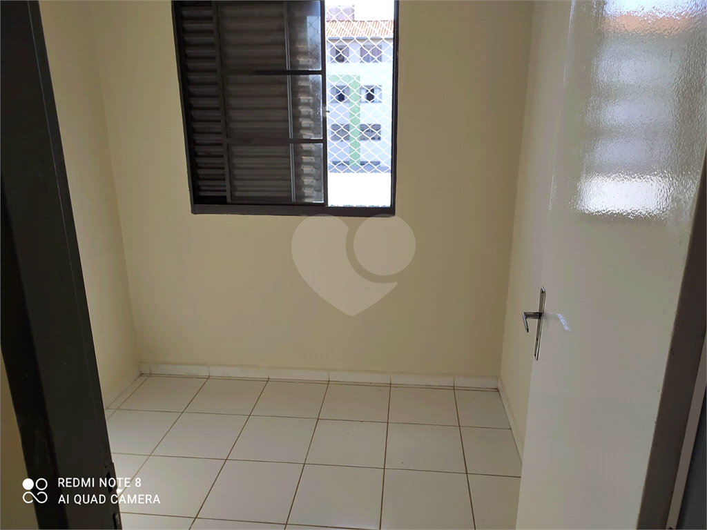 Apartamento à venda com 3 quartos, 65m² - Foto 18