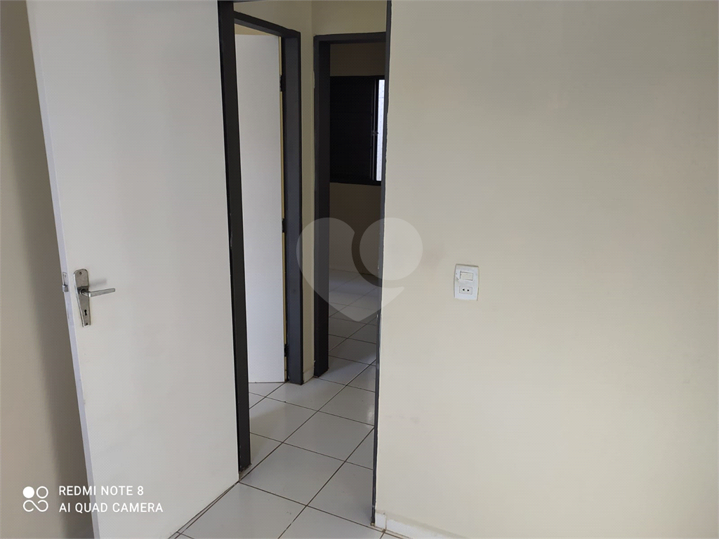 Apartamento à venda com 3 quartos, 65m² - Foto 17