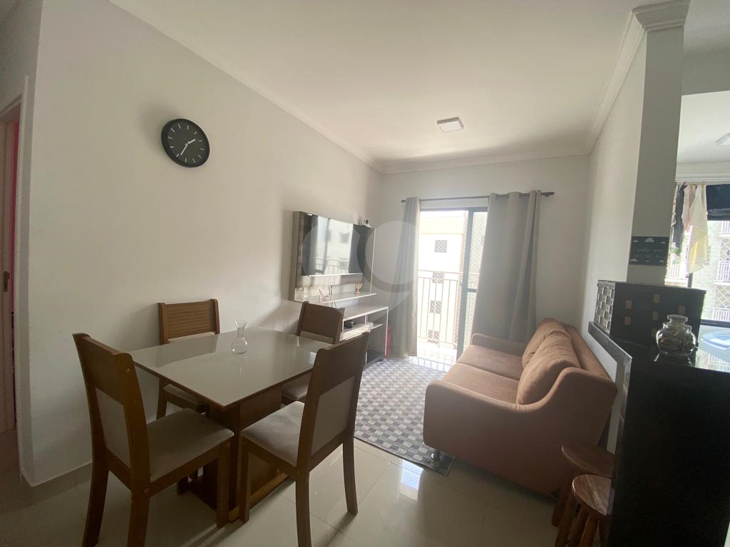 Apartamento à venda com 2 quartos, 48m² - Foto 10