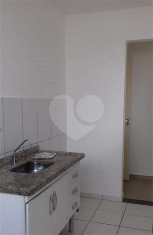 Apartamento à venda com 2 quartos, 40m² - Foto 18