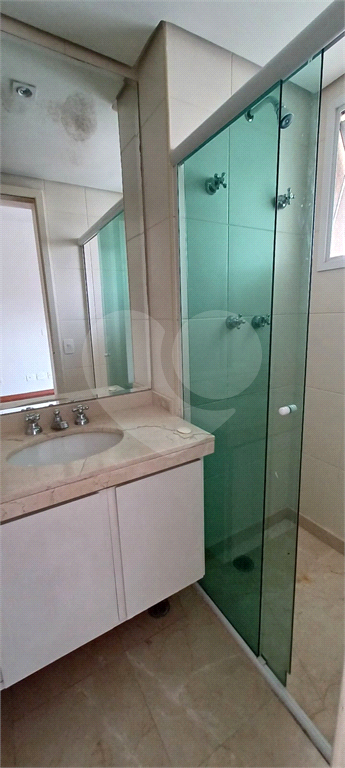 APARTAMENTO em MORUMBI