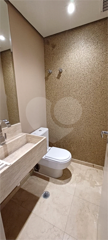 APARTAMENTO em MORUMBI