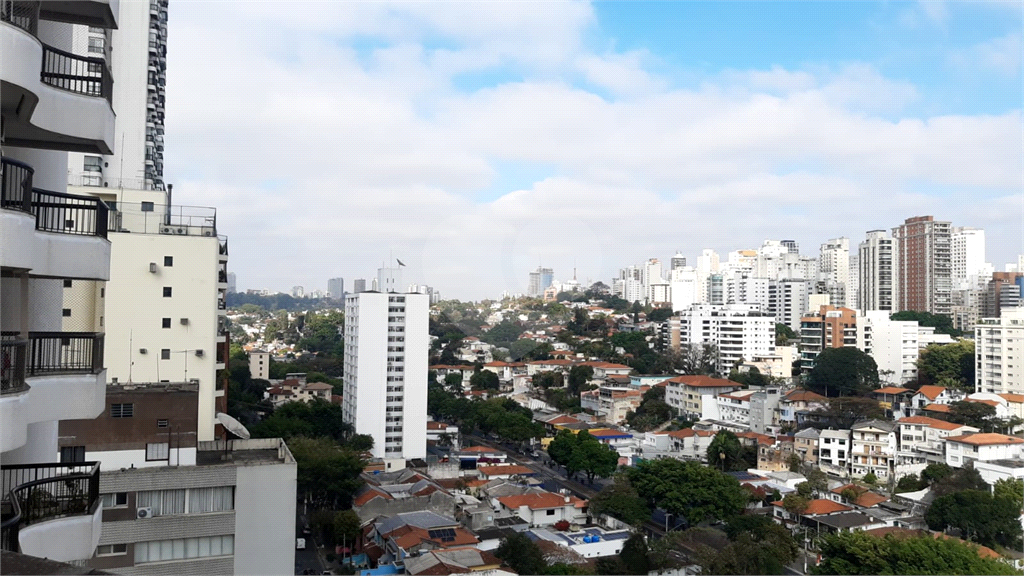 COBERTURA em HIGIENÓPOLIS