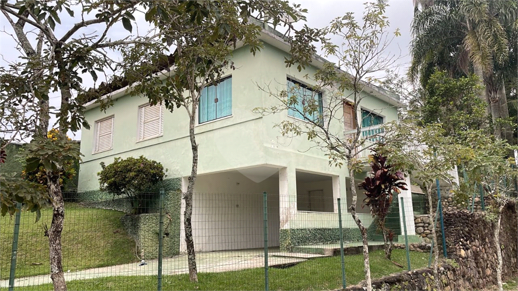 Casa à venda com 2 quartos, 100m² - Foto 4