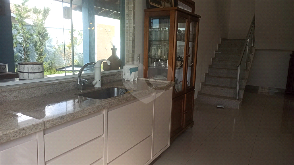 Casa de Condomínio à venda com 4 quartos, 250m² - Foto 61