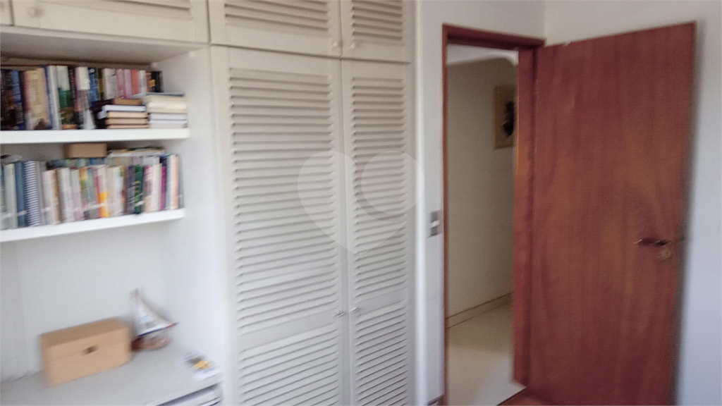 Apartamento à venda com 3 quartos, 96m² - Foto 19