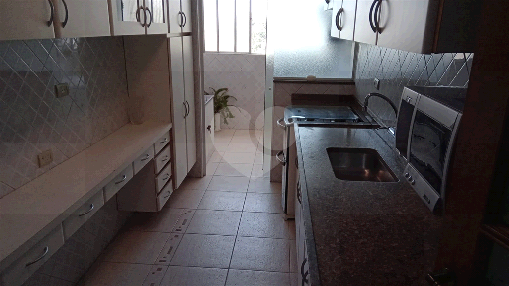 Apartamento à venda com 3 quartos, 96m² - Foto 16