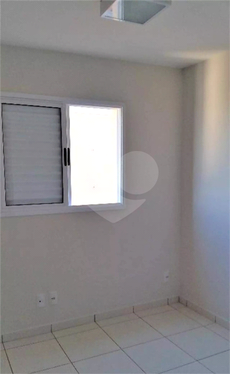 Apartamento para alugar com 2 quartos, 47m² - Foto 12