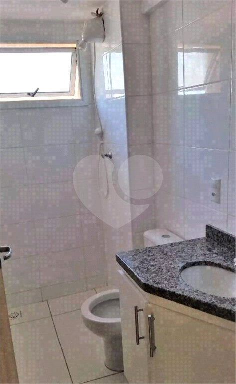 Apartamento para alugar com 2 quartos, 47m² - Foto 7