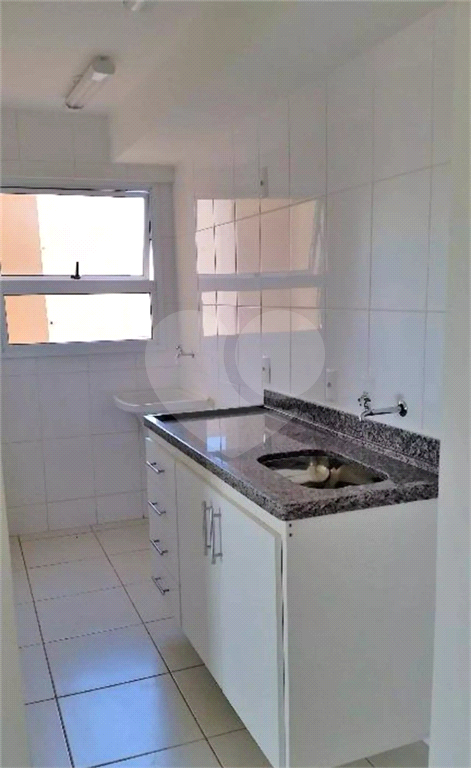 Apartamento para alugar com 2 quartos, 47m² - Foto 8