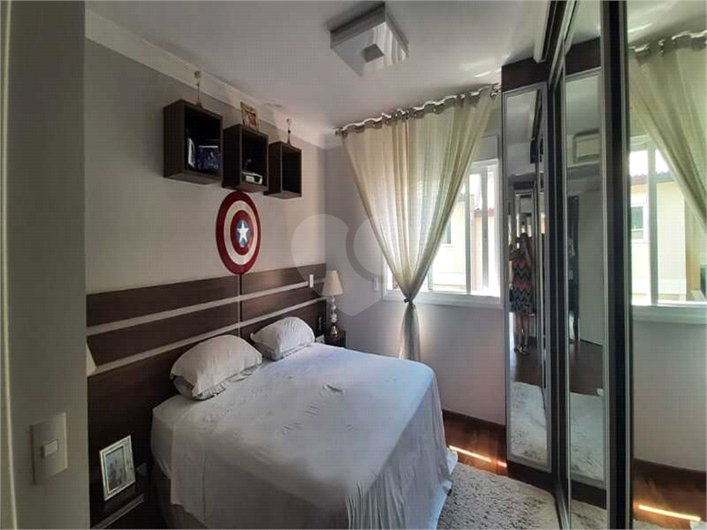 Casa de Condomínio à venda com 4 quartos, 280m² - Foto 11