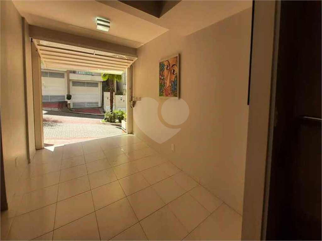 Casa de Condomínio à venda com 4 quartos, 280m² - Foto 28