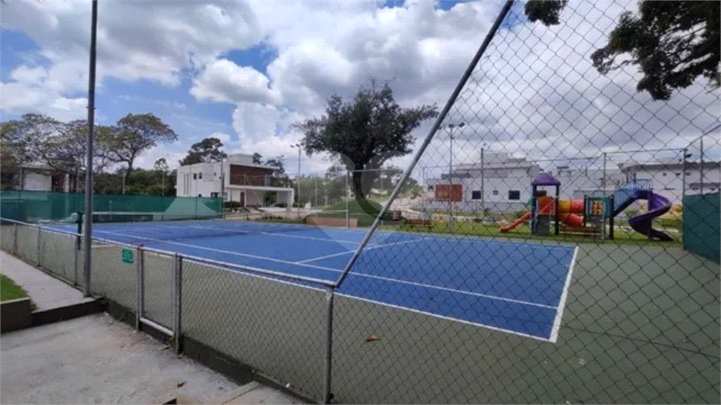 Casa de Condomínio à venda com 3 quartos, 240m² - Foto 19