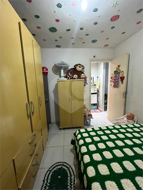 Apartamento à venda com 2 quartos, 42m² - Foto 15