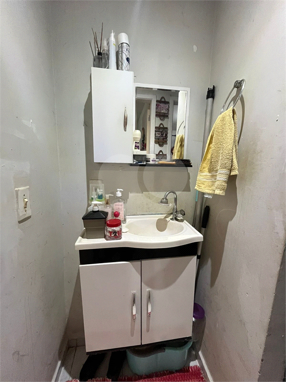 Apartamento à venda com 2 quartos, 42m² - Foto 17