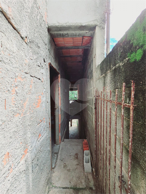 Sobrado à venda com 2 quartos, 155m² - Foto 3