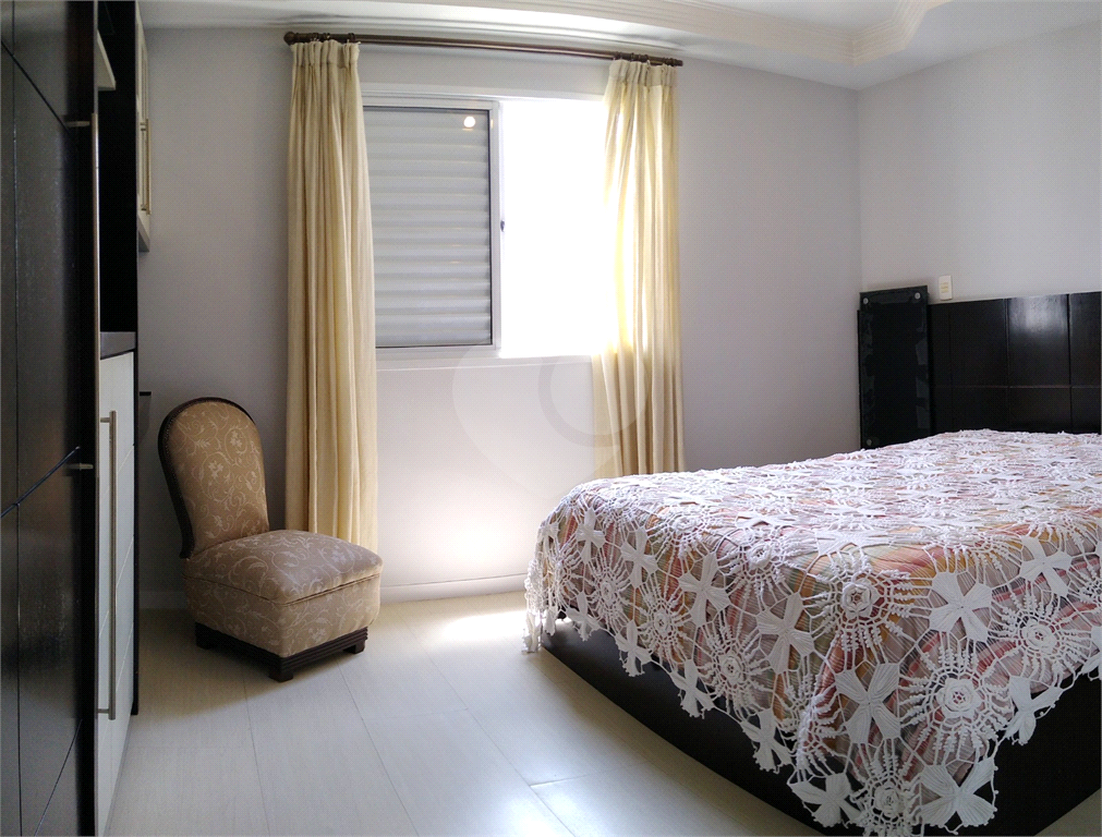 Apartamento à venda com 3 quartos, 98m² - Foto 15