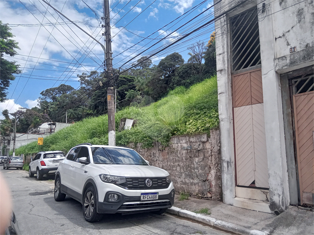 Terreno amplo no Horto para construtores