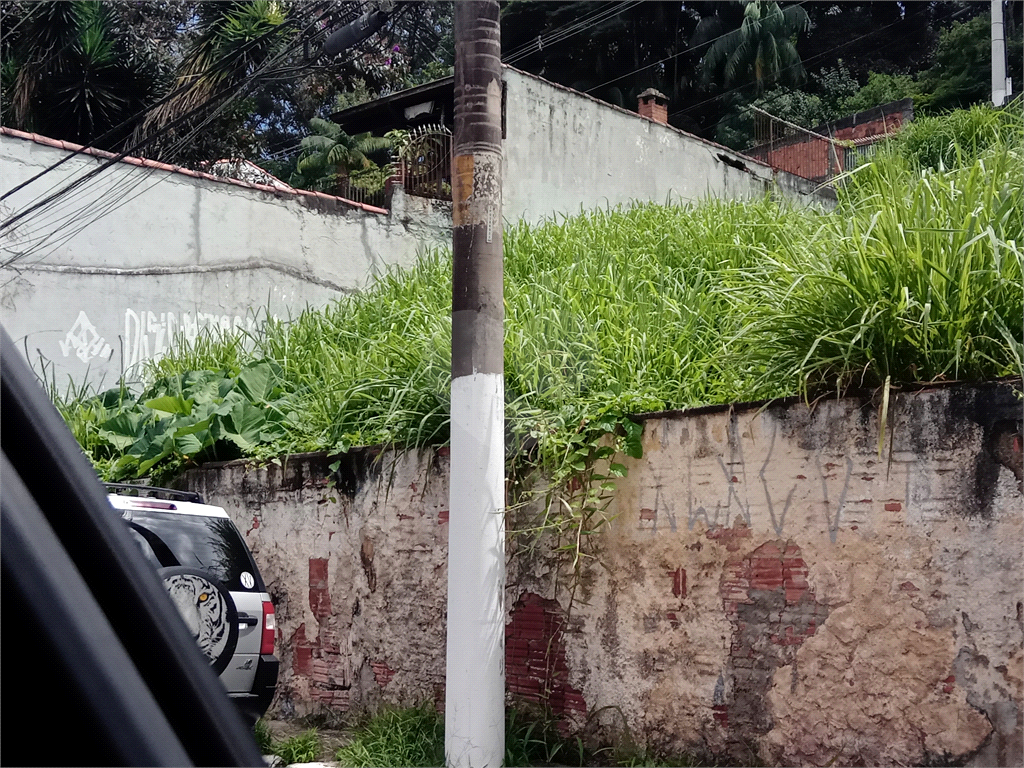 Terreno amplo no Horto para construtores