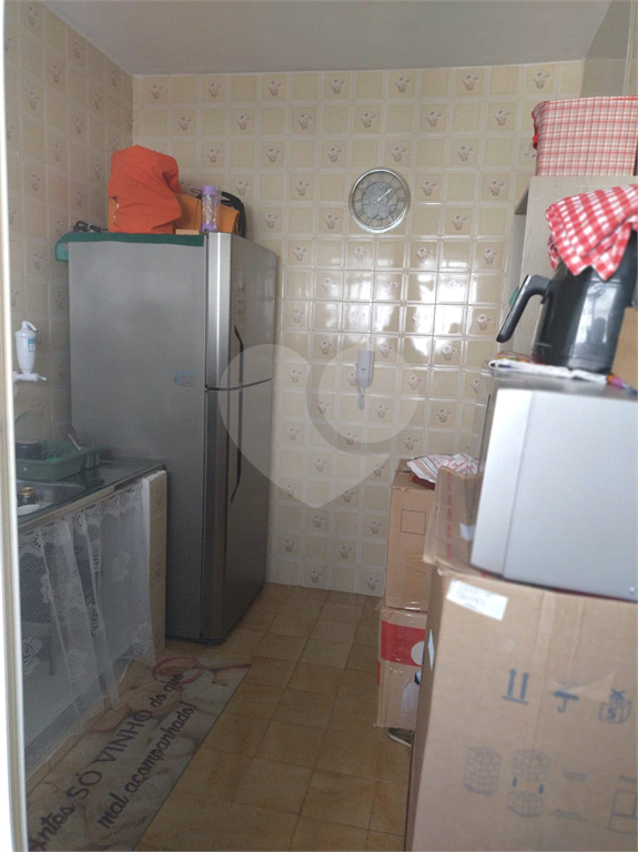 Apartamento à venda com 2 quartos, 70m² - Foto 28