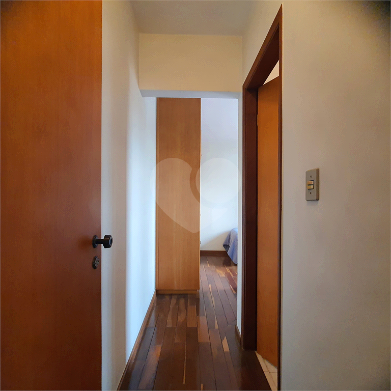 Casa 169m² construídos 3 suítes, 2 vagas com amplo quintal Chácara Klabin