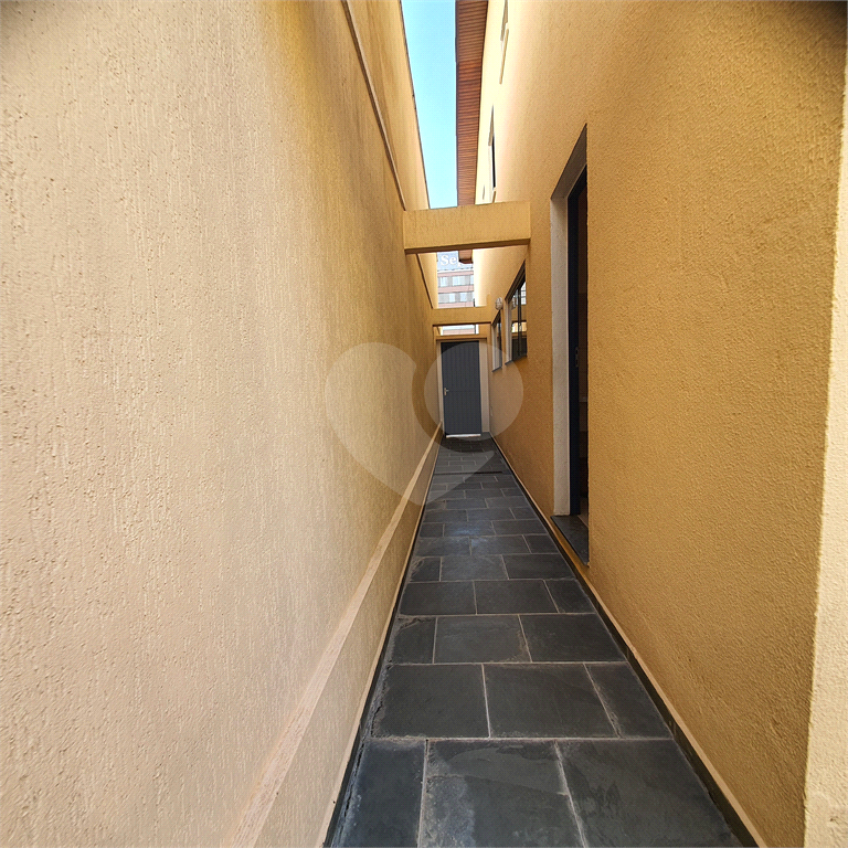 Casa 169m² construídos 3 suítes, 2 vagas com amplo quintal Chácara Klabin