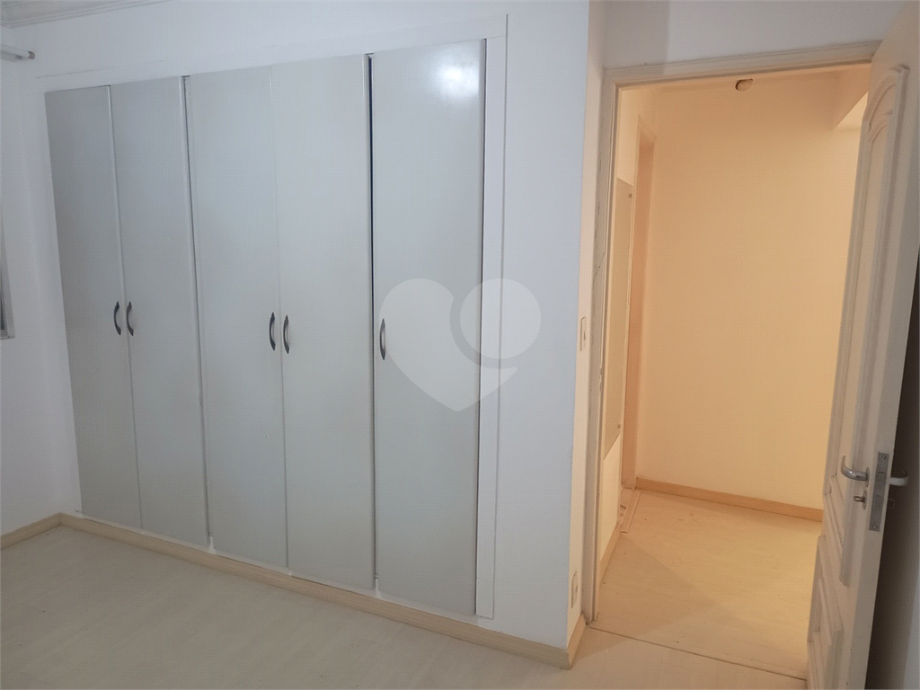 Apartamento à venda com 2 quartos, 76m² - Foto 21