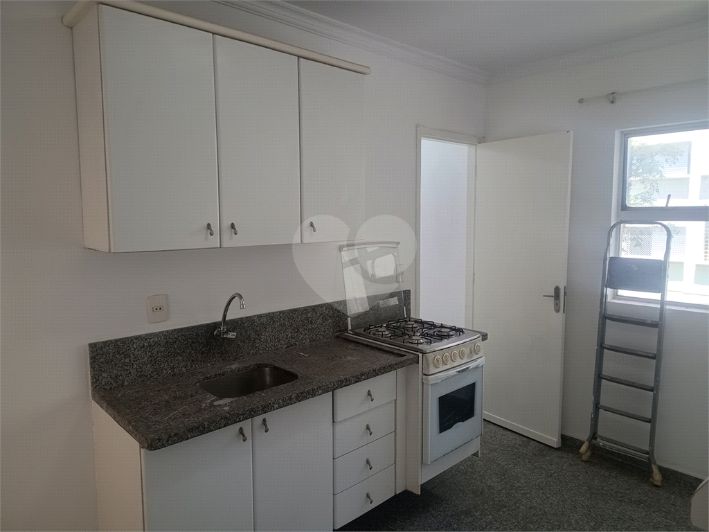 Apartamento à venda com 2 quartos, 76m² - Foto 8