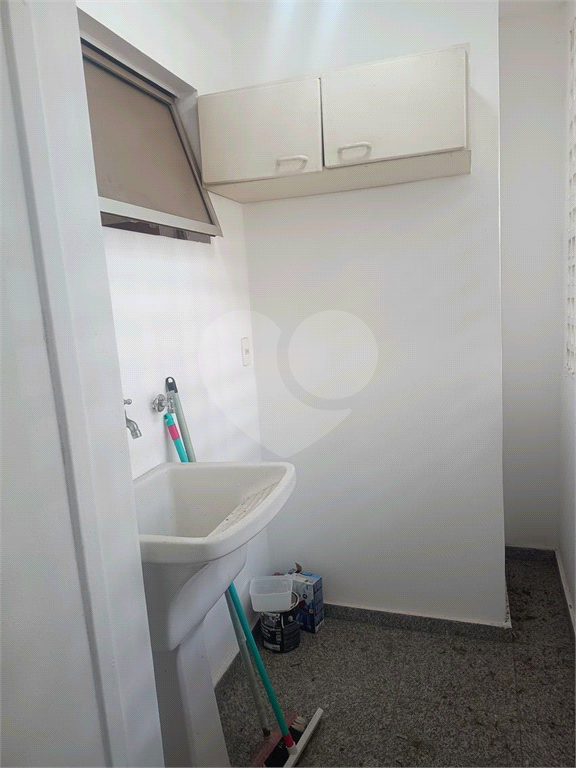 Apartamento à venda com 2 quartos, 76m² - Foto 13