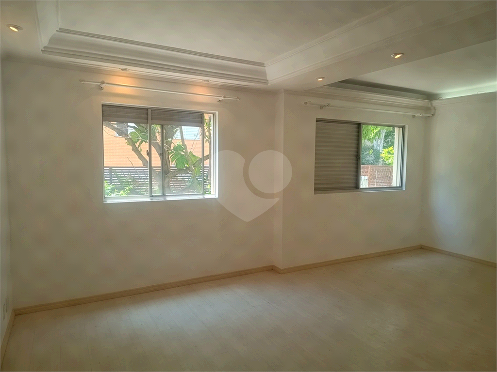 Apartamento à venda com 2 quartos, 76m² - Foto 2