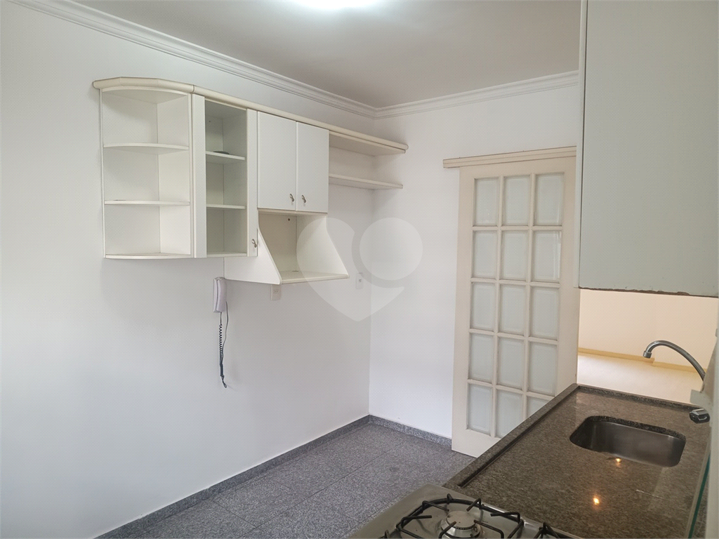 Apartamento à venda com 2 quartos, 76m² - Foto 11